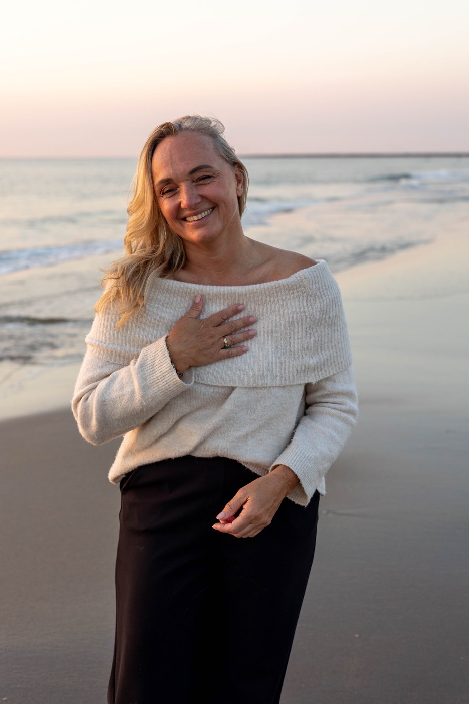 Karin Tholen aan zee
